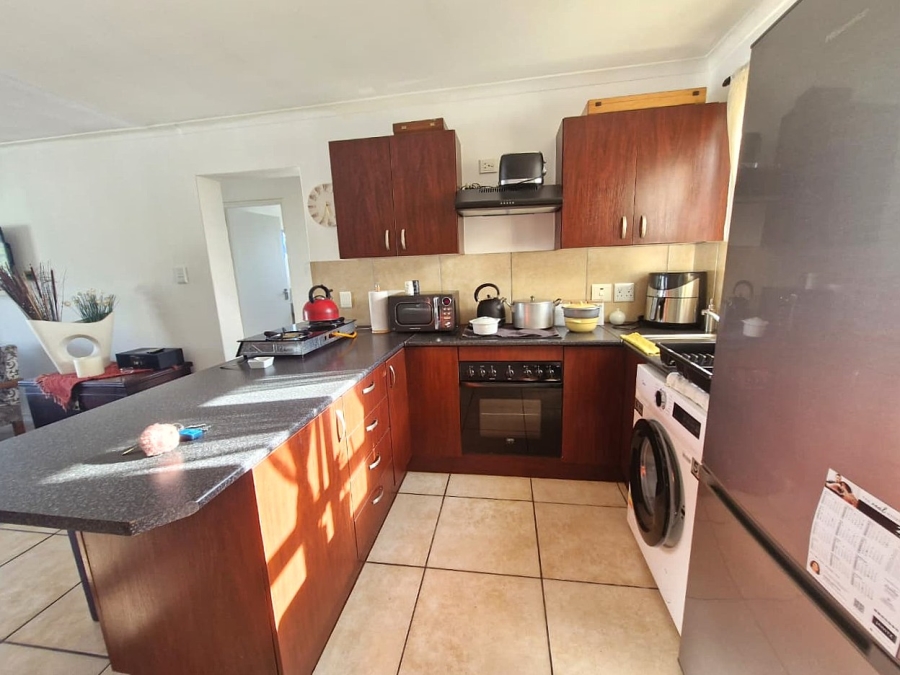 2 Bedroom Property for Sale in Amandelsig Western Cape